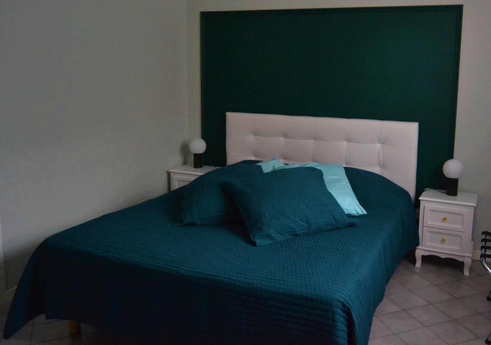 Bed and Breakfast Le Domaine Des Gemmes Tissey Exterior foto