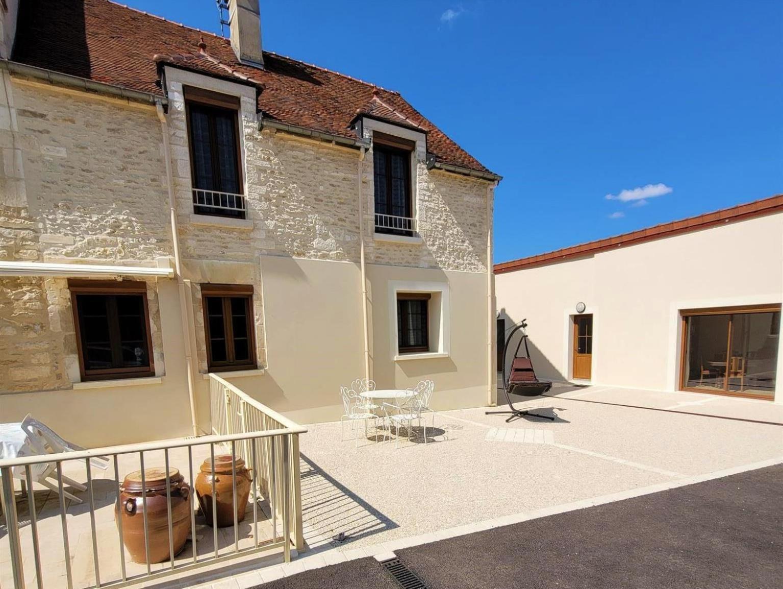 Bed and Breakfast Le Domaine Des Gemmes Tissey Exterior foto